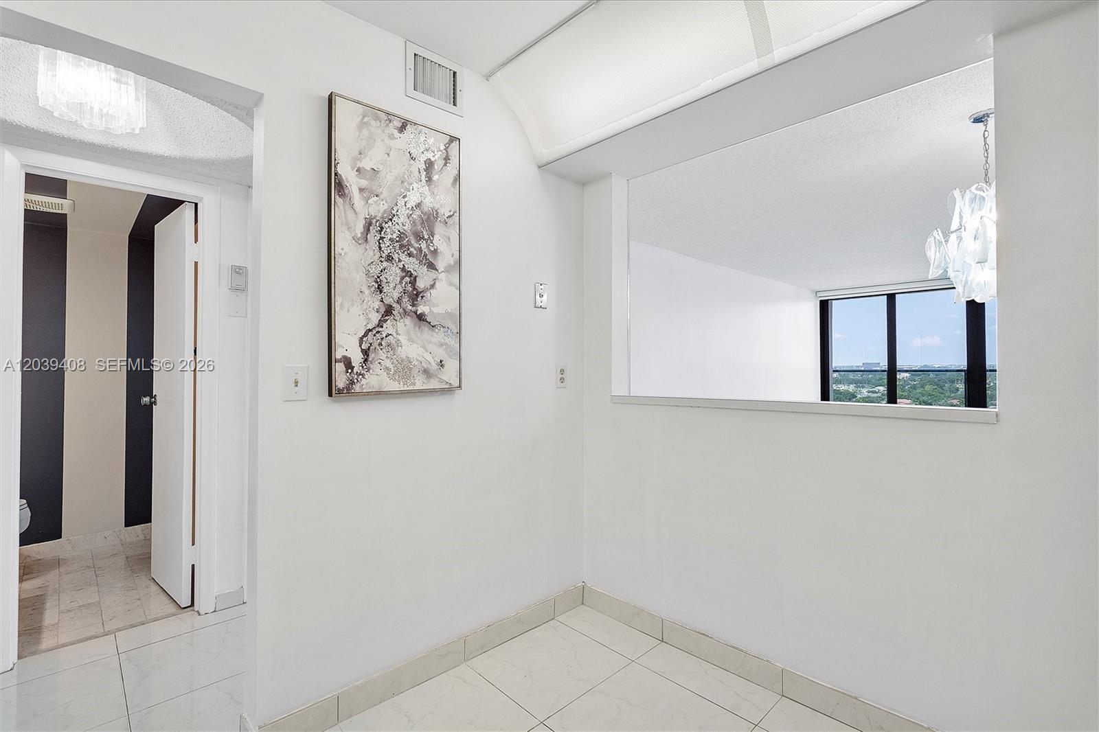 2301 S Ocean Drive 1406 Property Photo 25