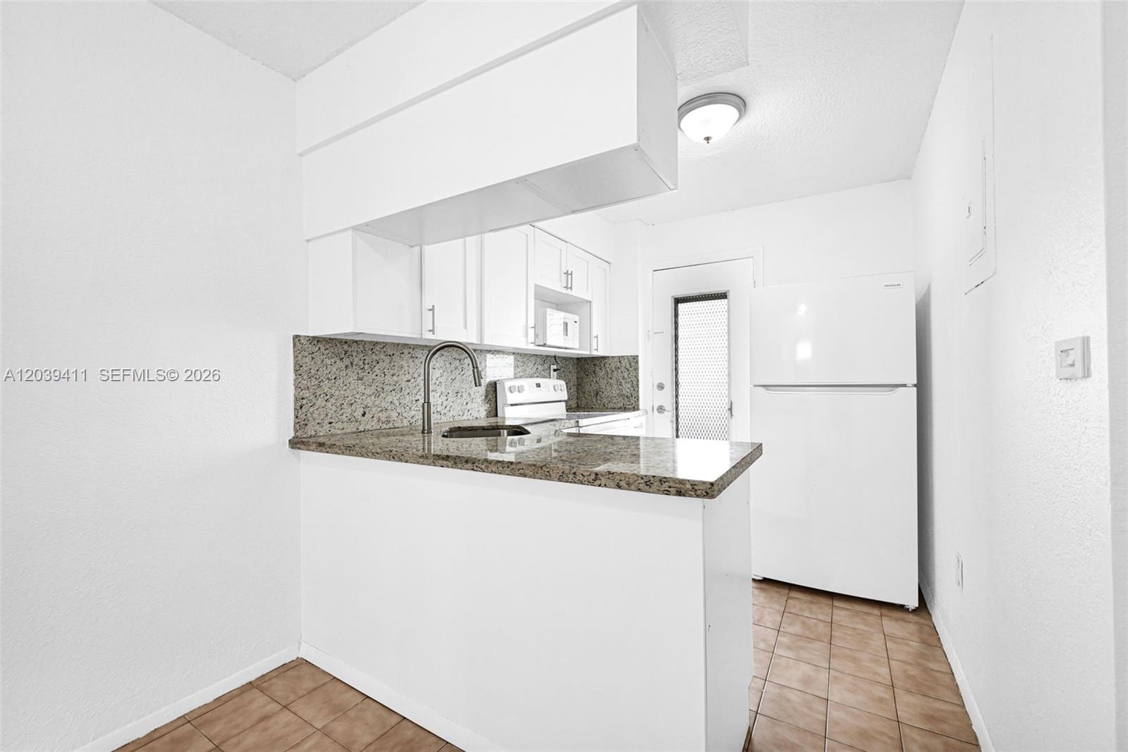 1620 West Avenue 603 Property Photo 13