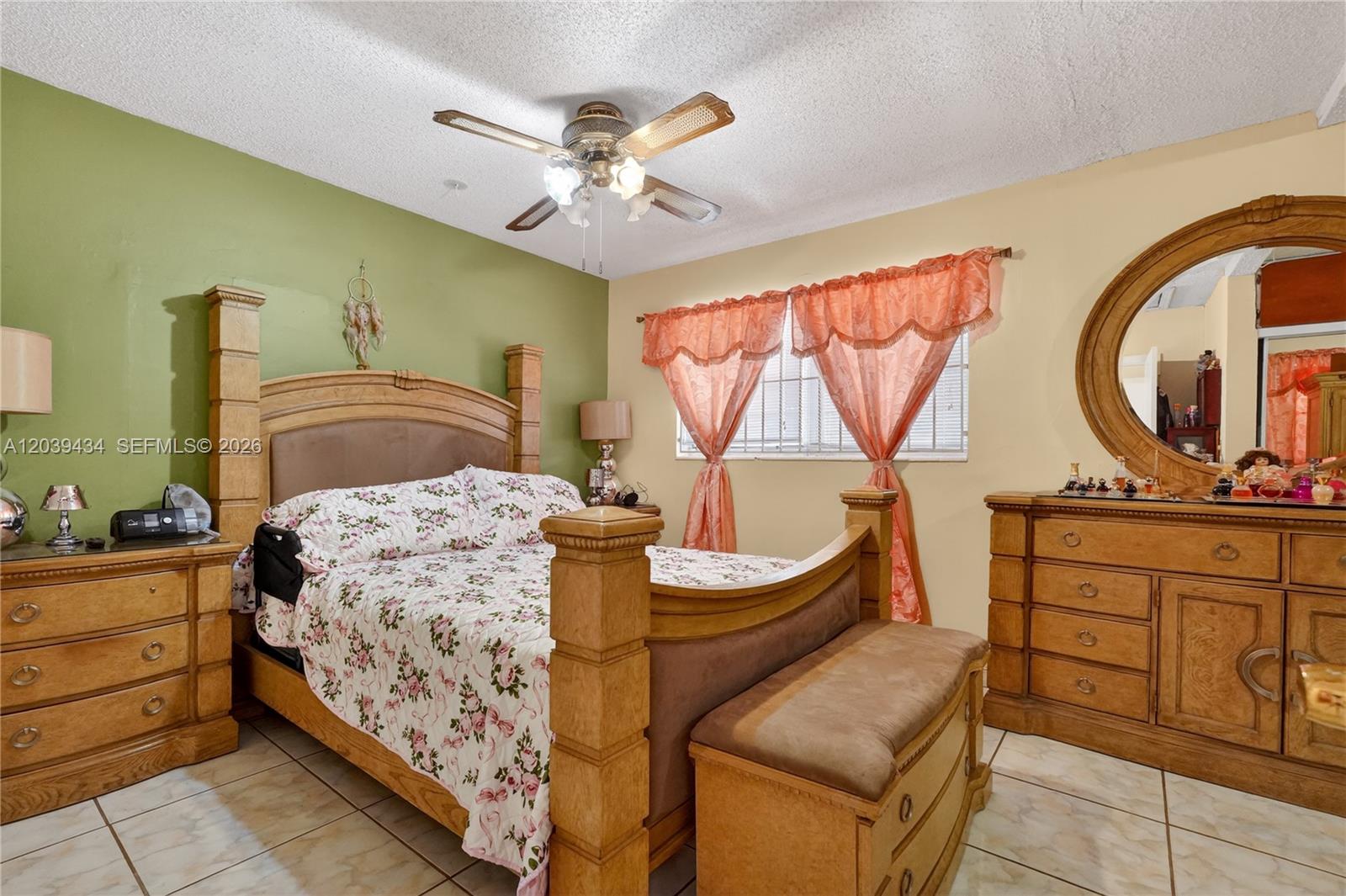 A12039434 Property Photo 8