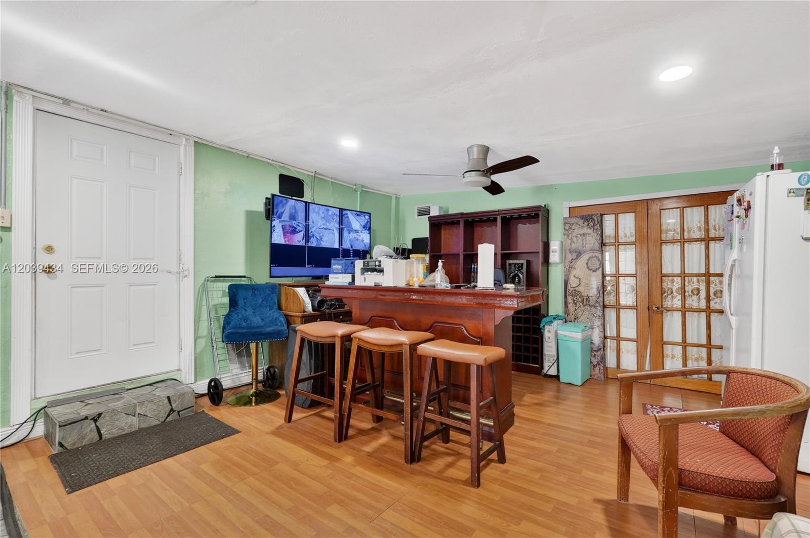 A12039434 Property Photo 15