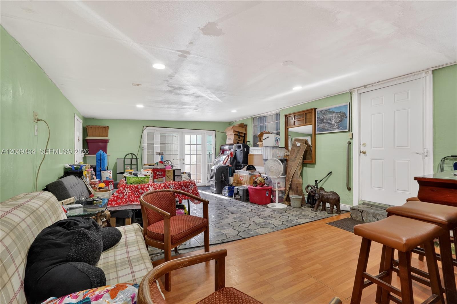 A12039434 Property Photo 16
