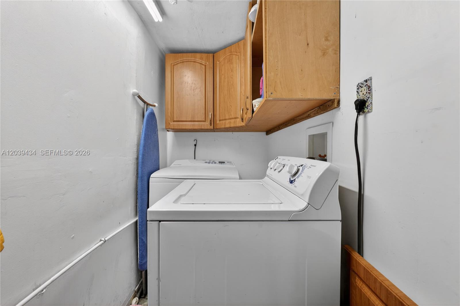 A12039434 Property Photo 19