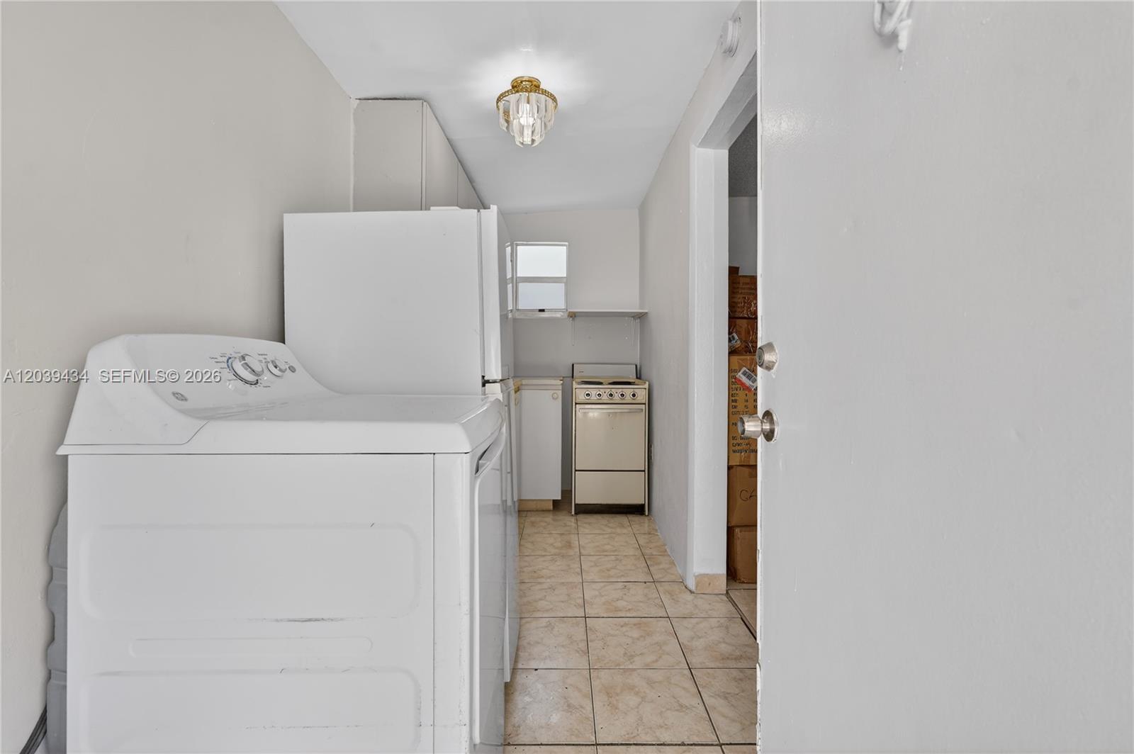 A12039434 Property Photo 21