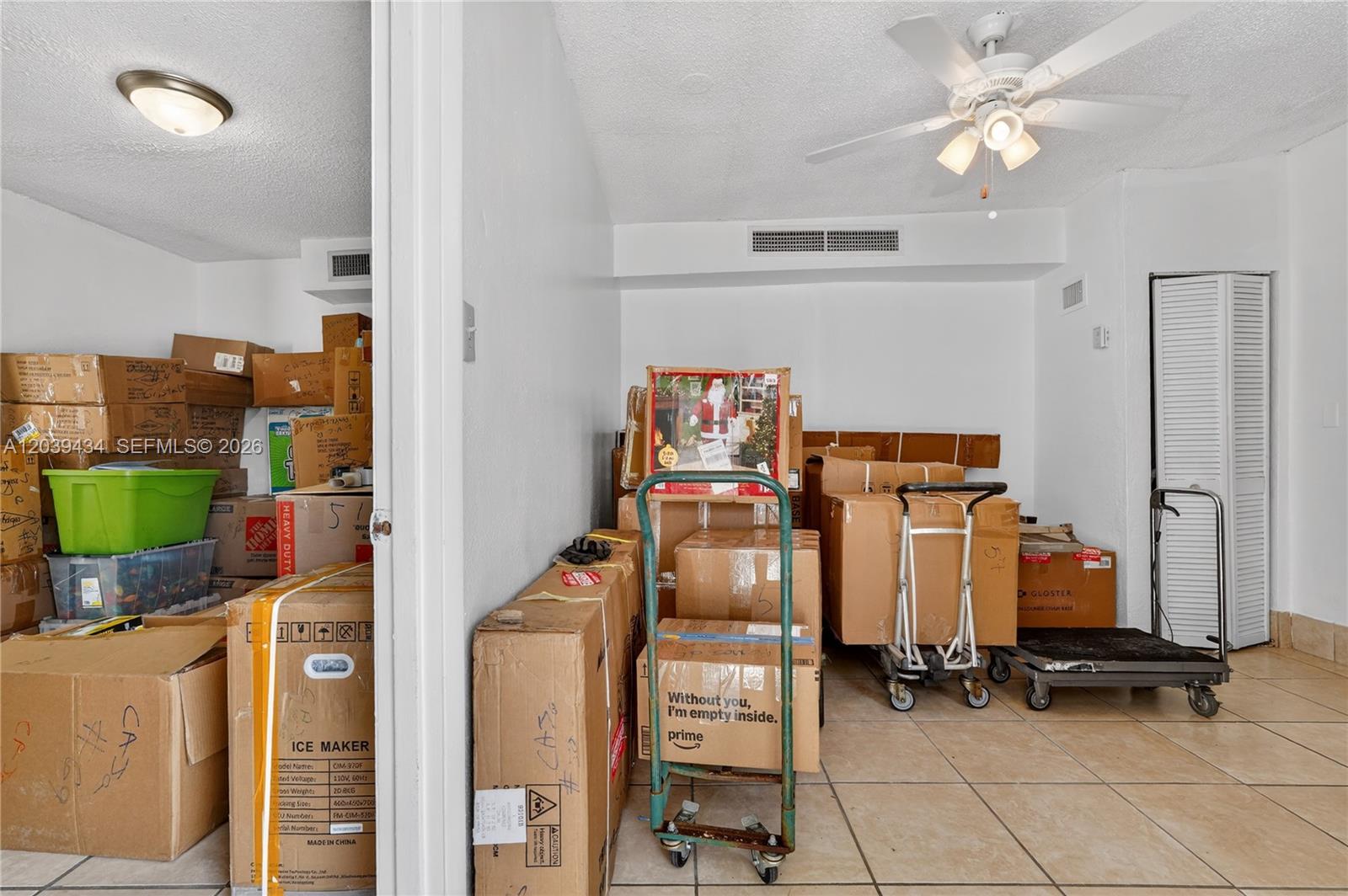A12039434 Property Photo 22