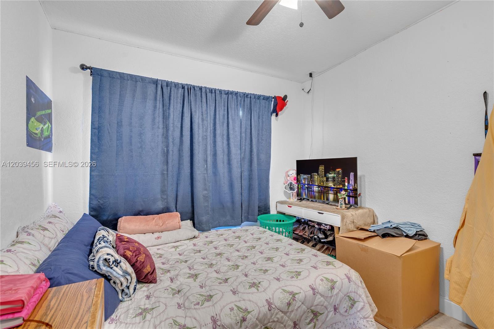 A12039456 Property Photo 9