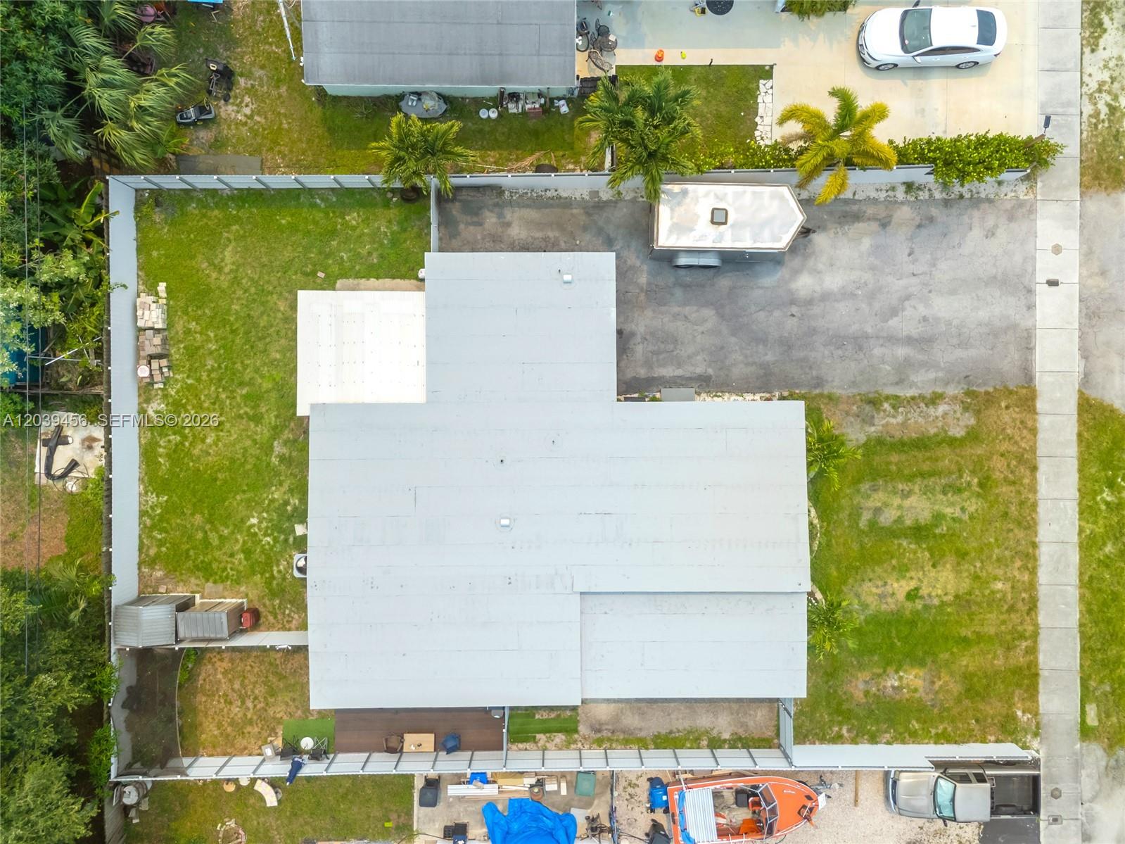 A12039456 Property Photo 15