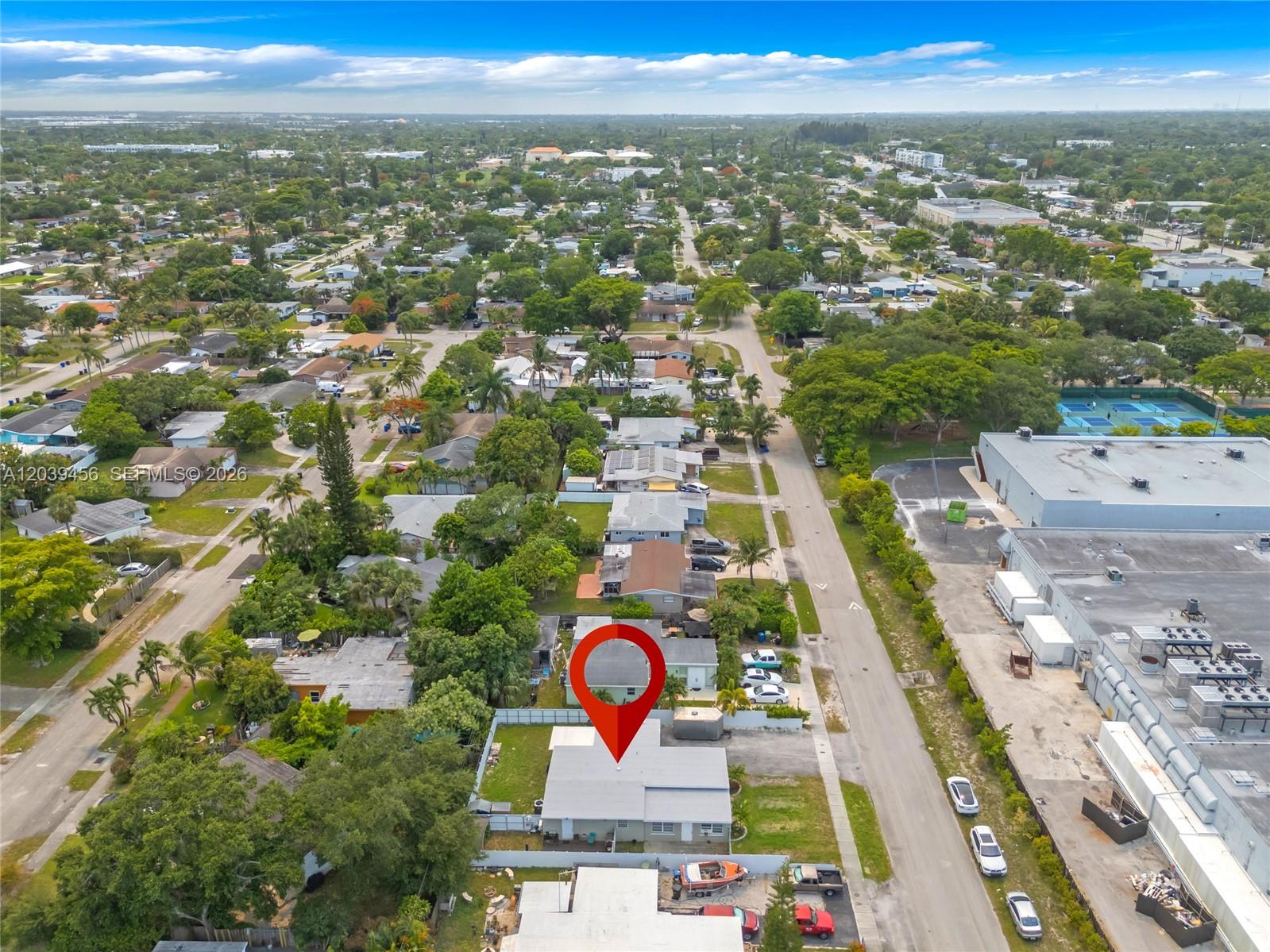A12039456 Property Photo 19