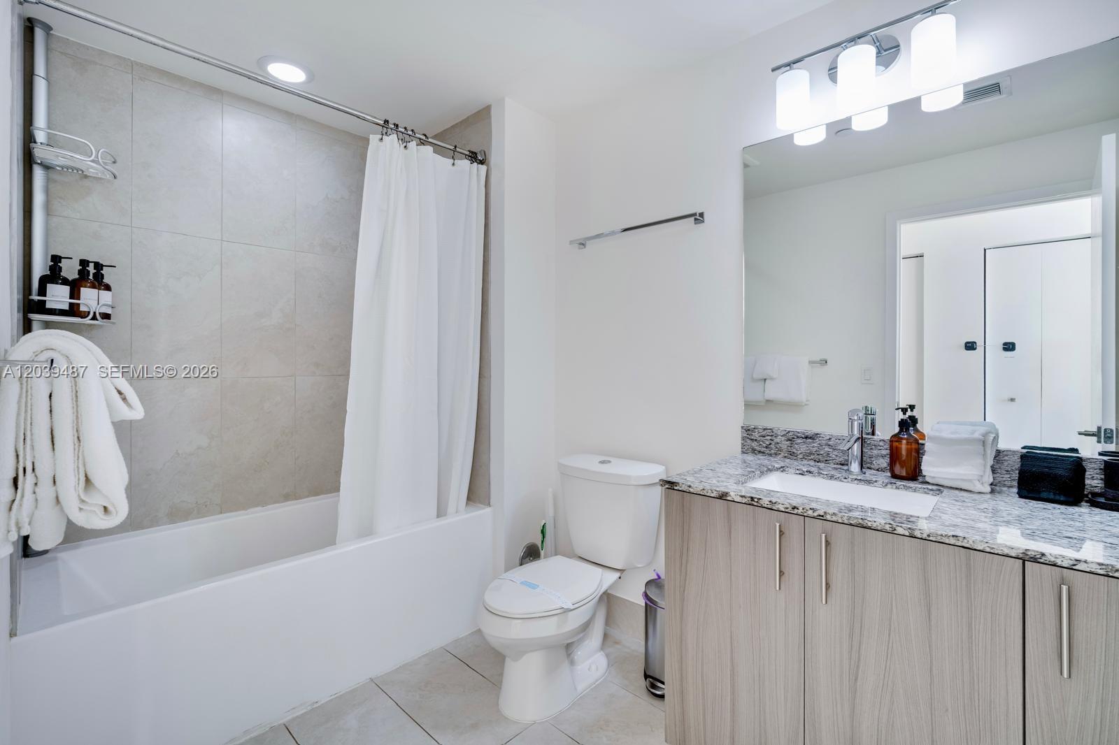 5350 Nw 84th Avenue 909 Property Photo 6