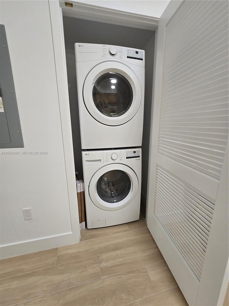 90 Ne 32nd Street 305 Property Photo 14