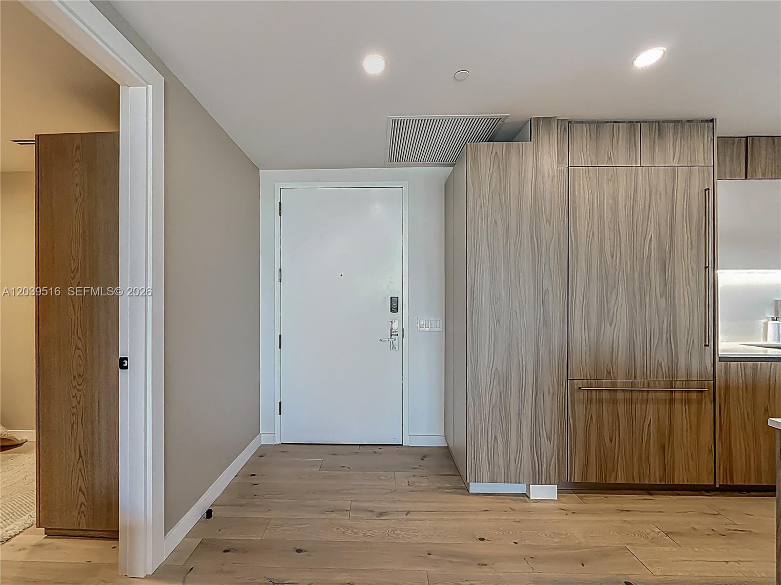 350 Ocean Drive 305n Property Photo 4