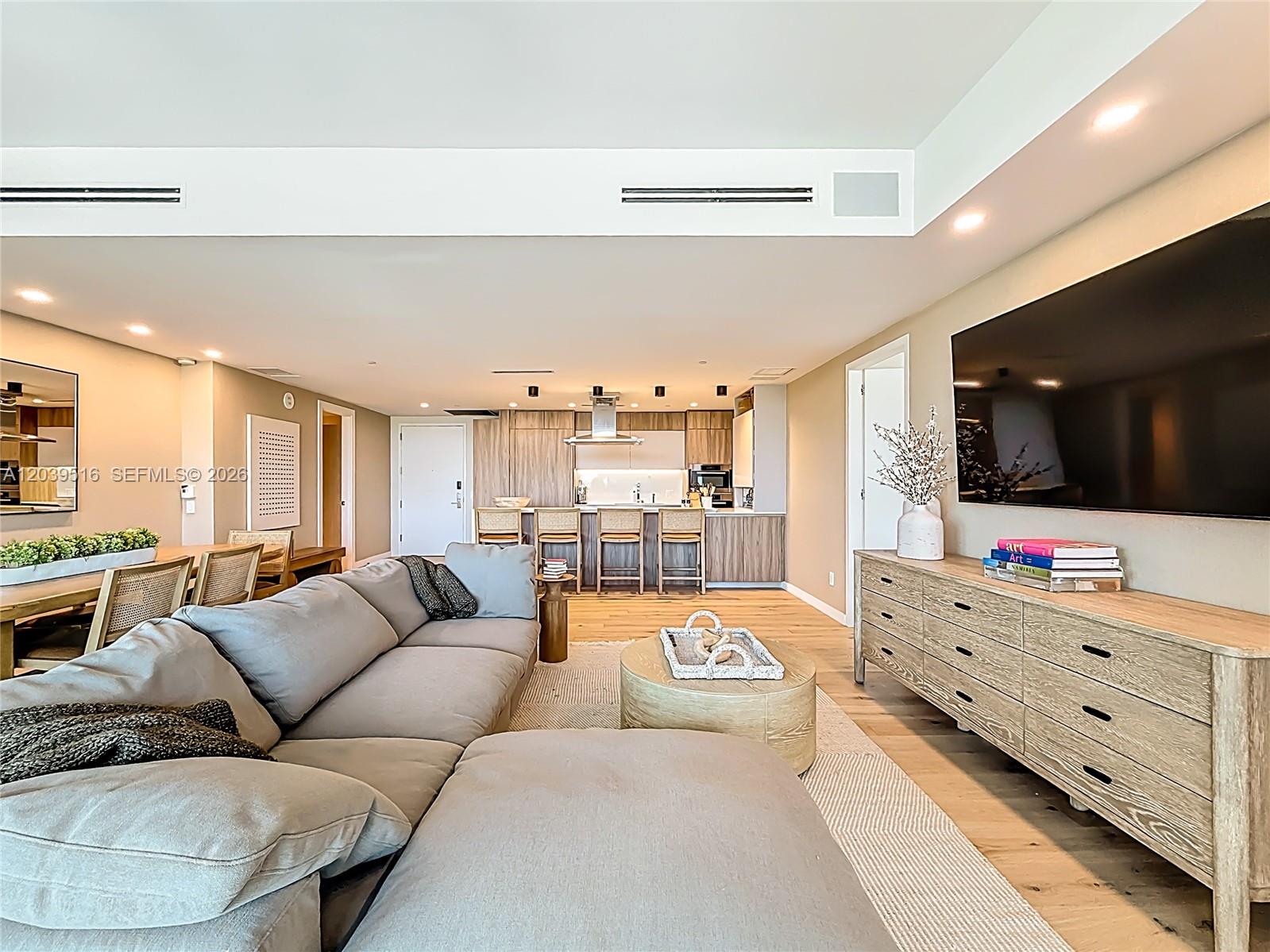 350 Ocean Drive 305n Property Photo 12