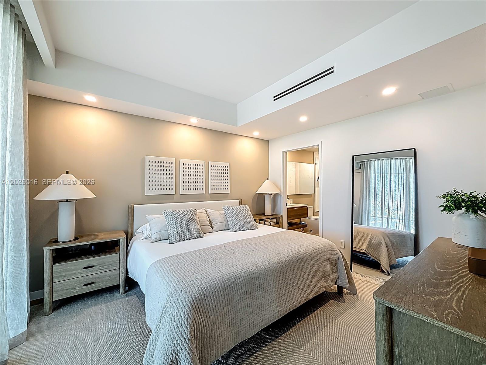 350 Ocean Drive 305n Property Photo 16