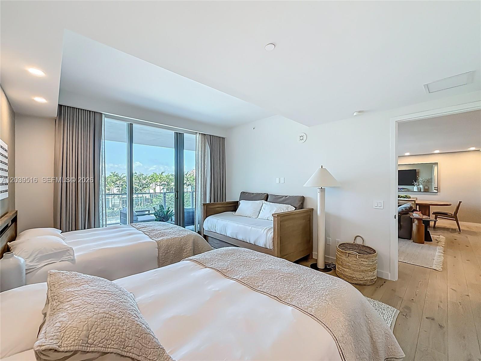 350 Ocean Drive 305n Property Photo 19
