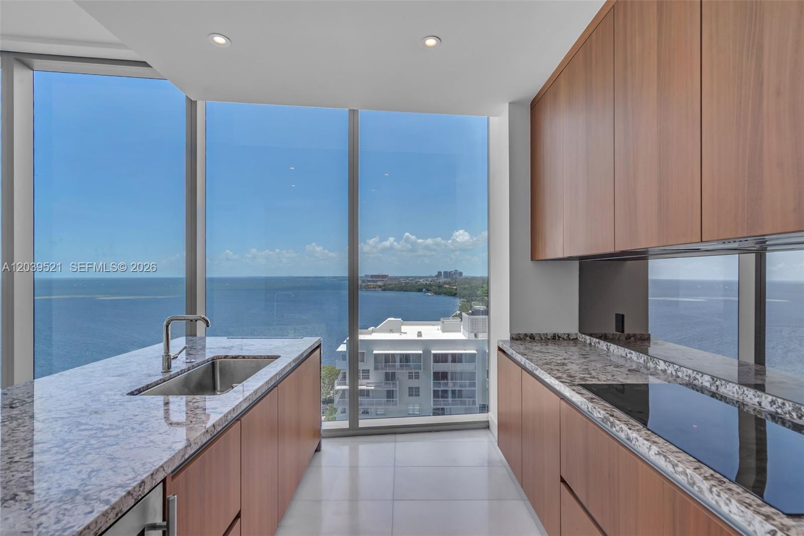 A12039521 Property Photo 9