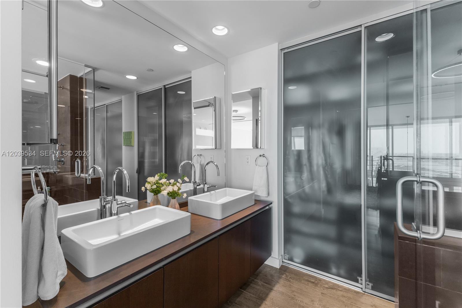 1040 Biscayne Boulevard 3101 Property Photo 10
