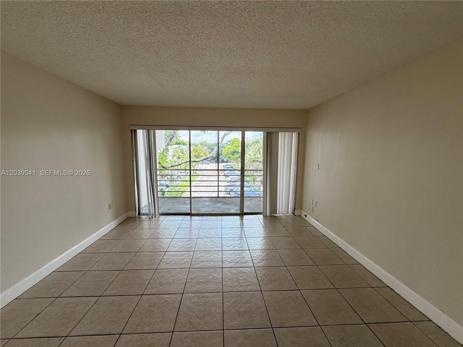 4205 N University Drive 309 Property Photo 9