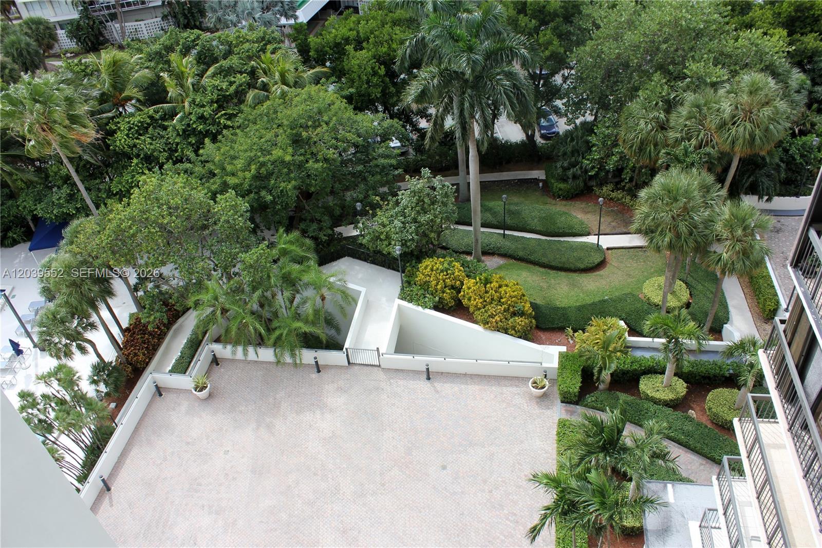 2333 Brickell Avenue 1004 Property Photo 20