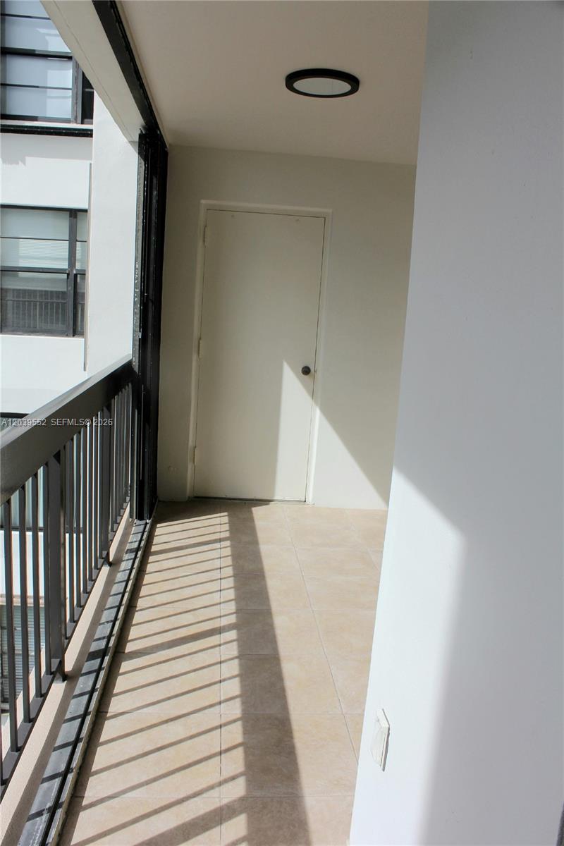2333 Brickell Avenue 1004 Property Photo 21