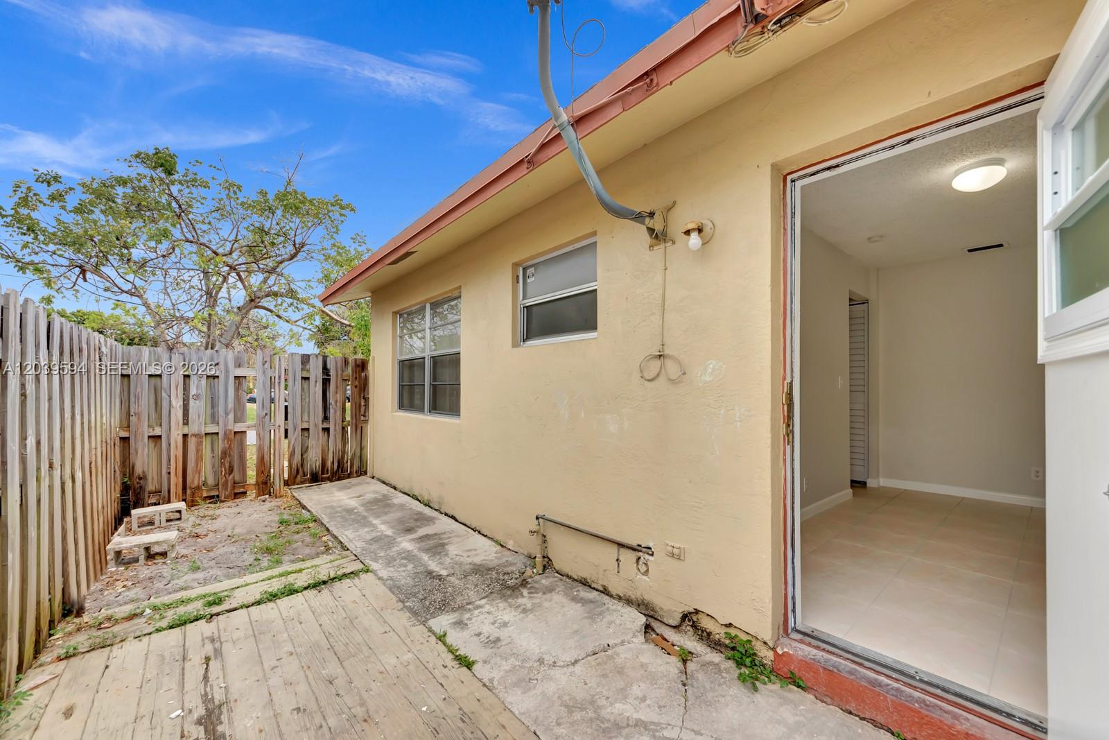 2610 Riverland Drive A Property Photo 13