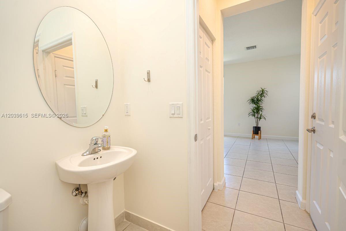 11064 W 33rd Way Property Photo 48