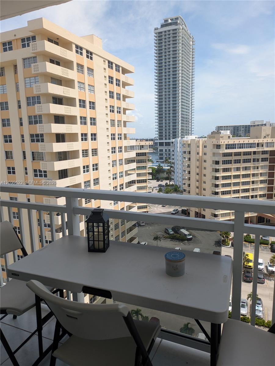 1849 S Ocean Drive 1407 Property Photo 2