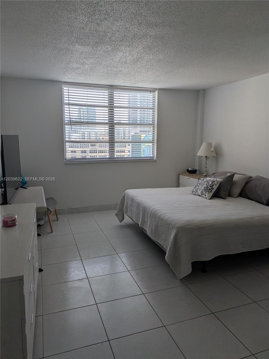 1849 S Ocean Drive 1407 Property Photo 10