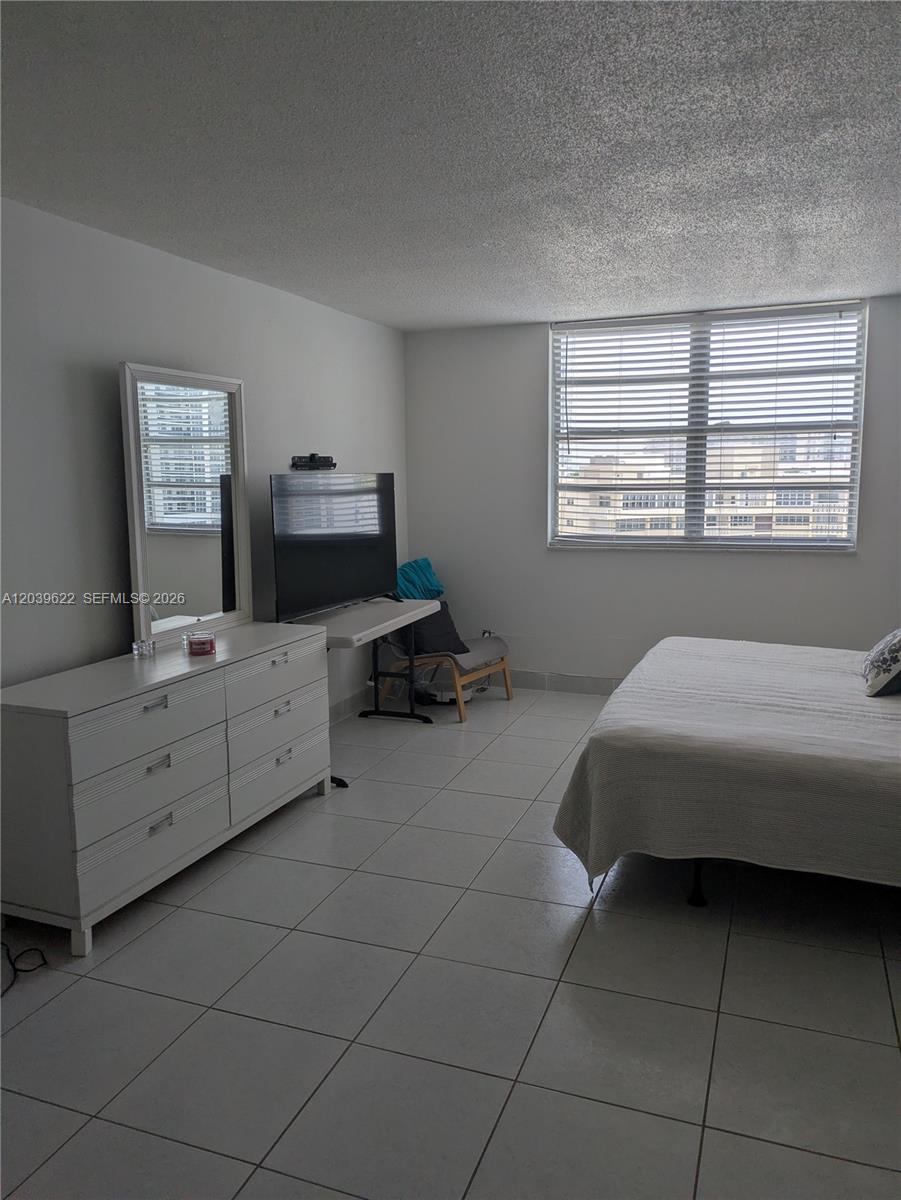 1849 S Ocean Drive 1407 Property Photo 11