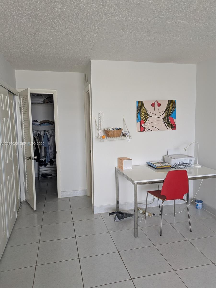 1849 S Ocean Drive 1407 Property Photo 12