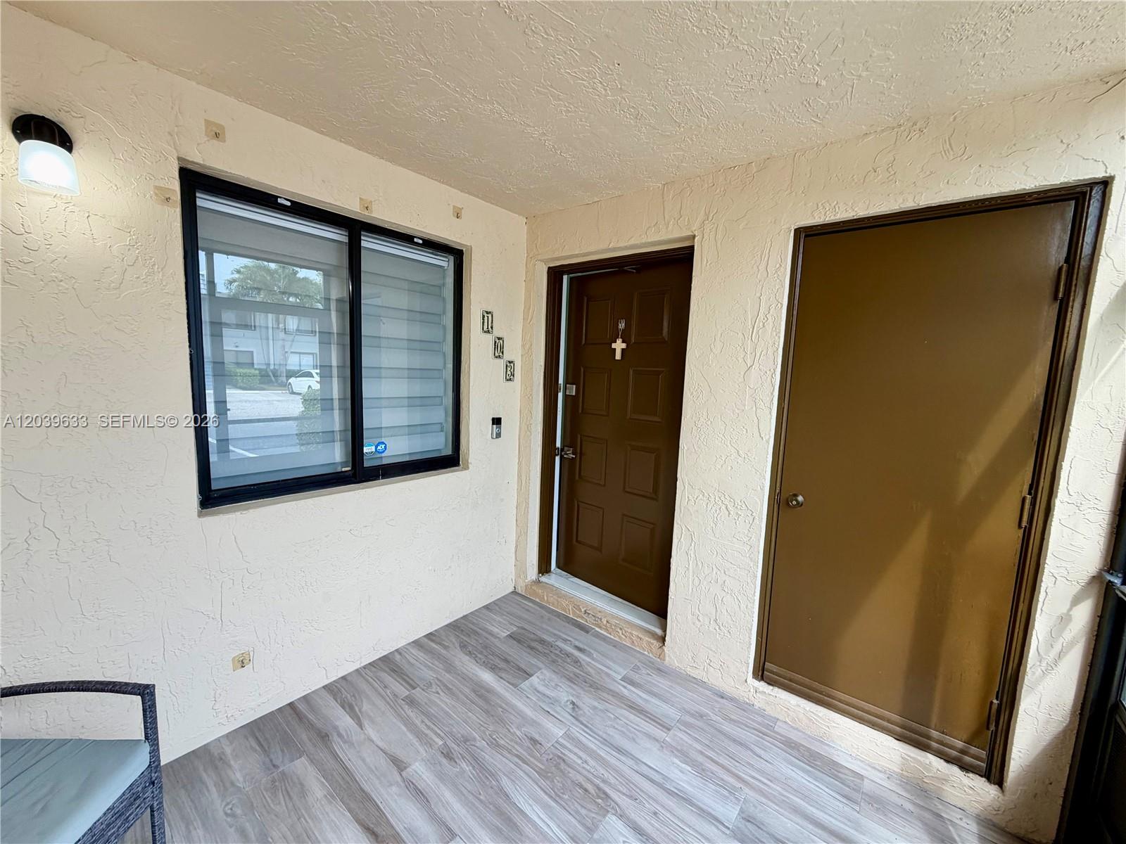 16461 Blatt Boulevard 103 Property Photo 2