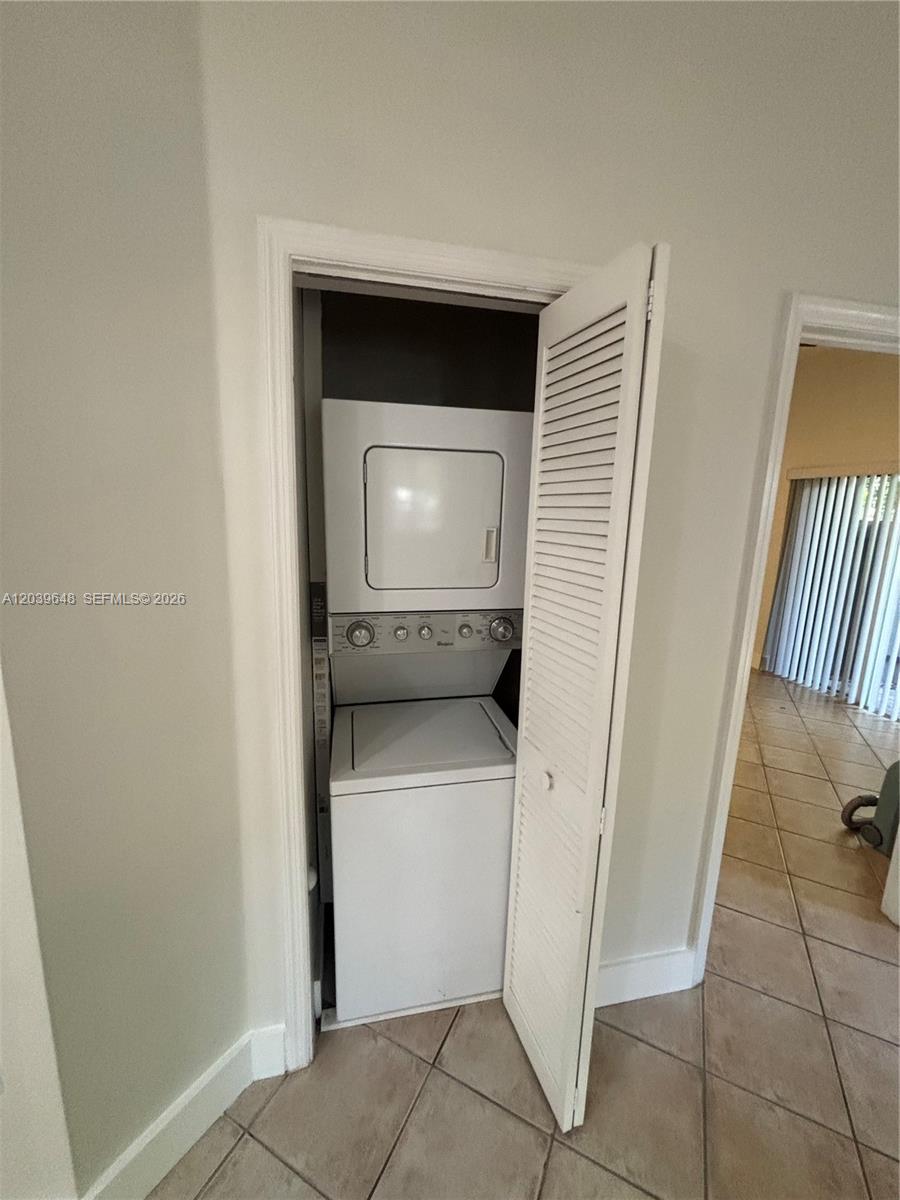1918 Brickell Avenue 101 Property Photo 12