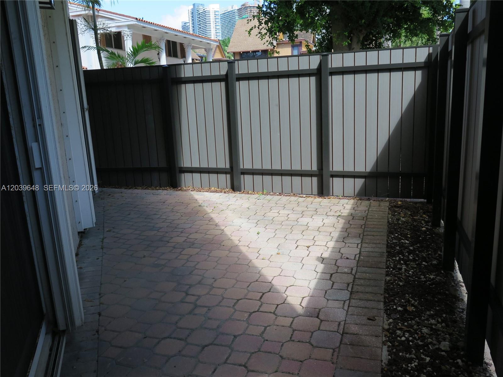 1918 Brickell Avenue 101 Property Photo 15