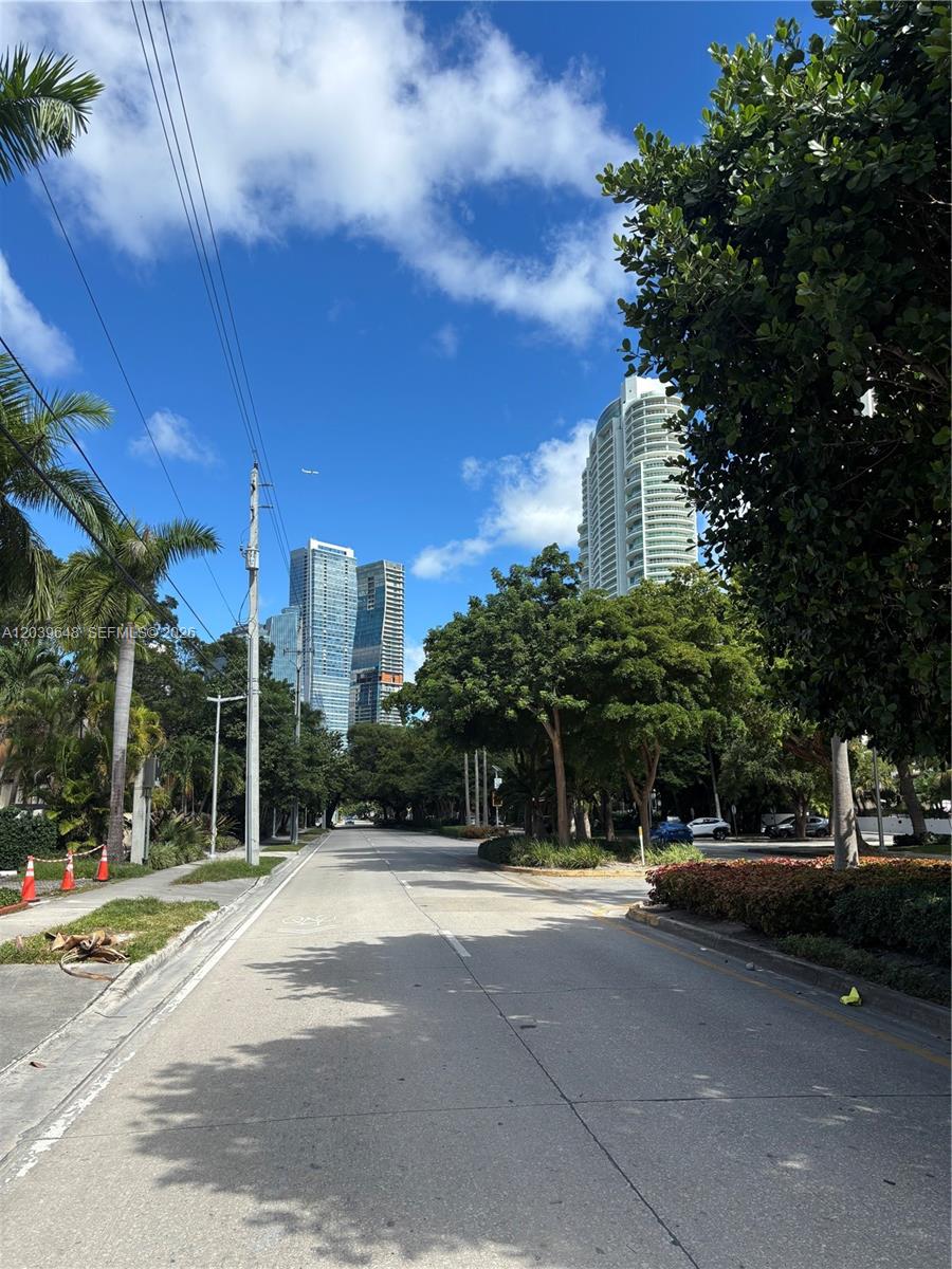 1918 Brickell Avenue 101 Property Photo 20