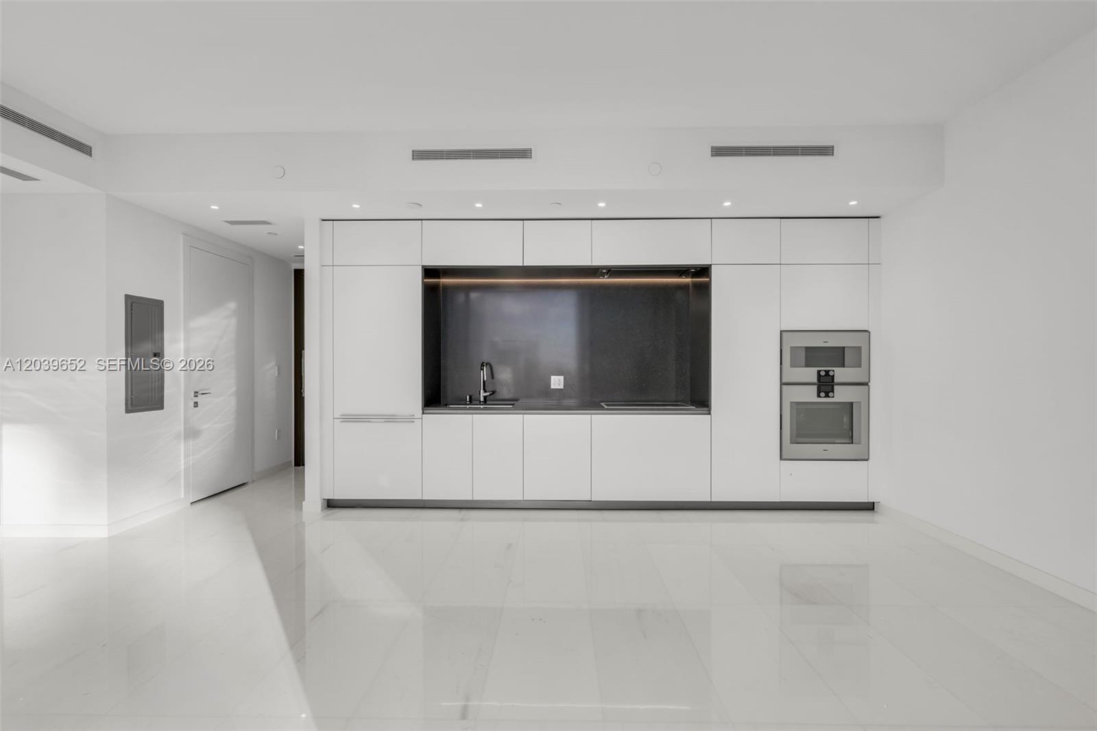 300 Biscayne Blvd Way 4008 Property Photo 5