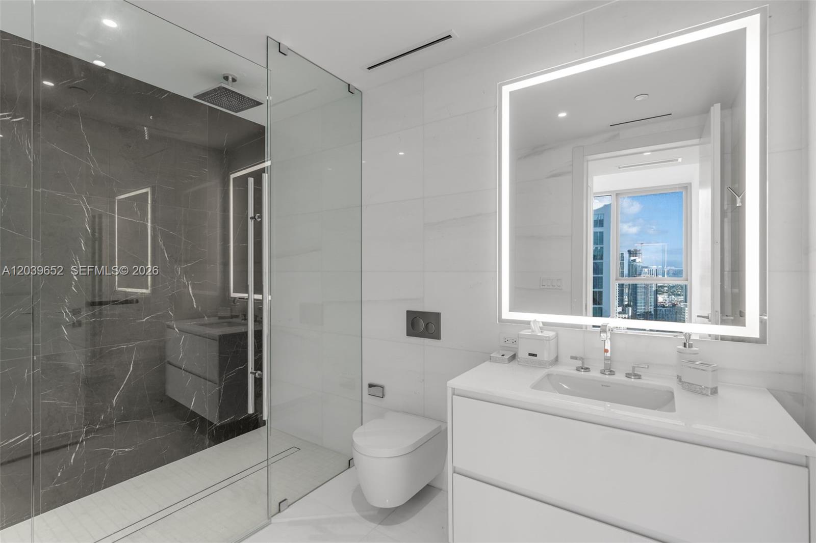 300 Biscayne Blvd Way 4008 Property Photo 9