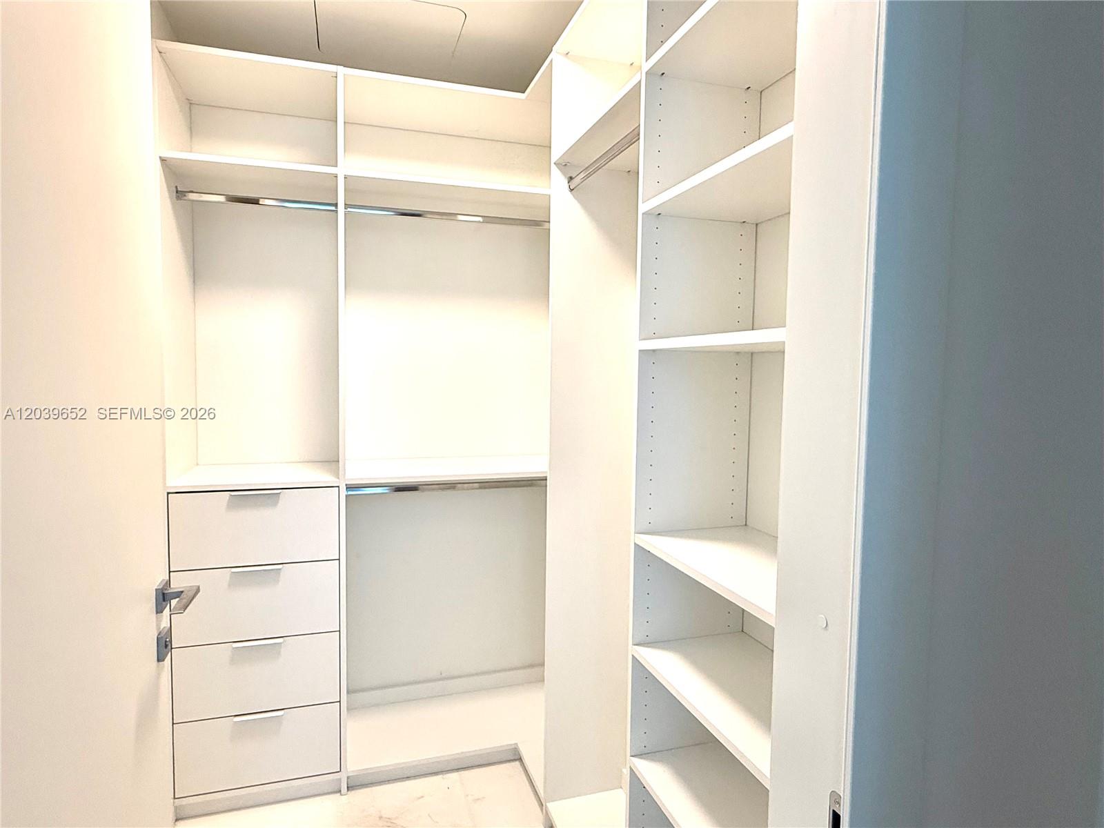 300 Biscayne Blvd Way 4008 Property Photo 10