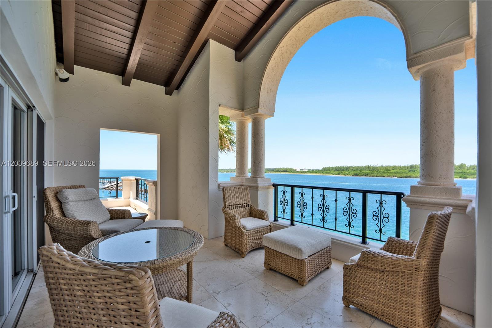 2244 Fisher Island Drive 3404 Property Photo 20