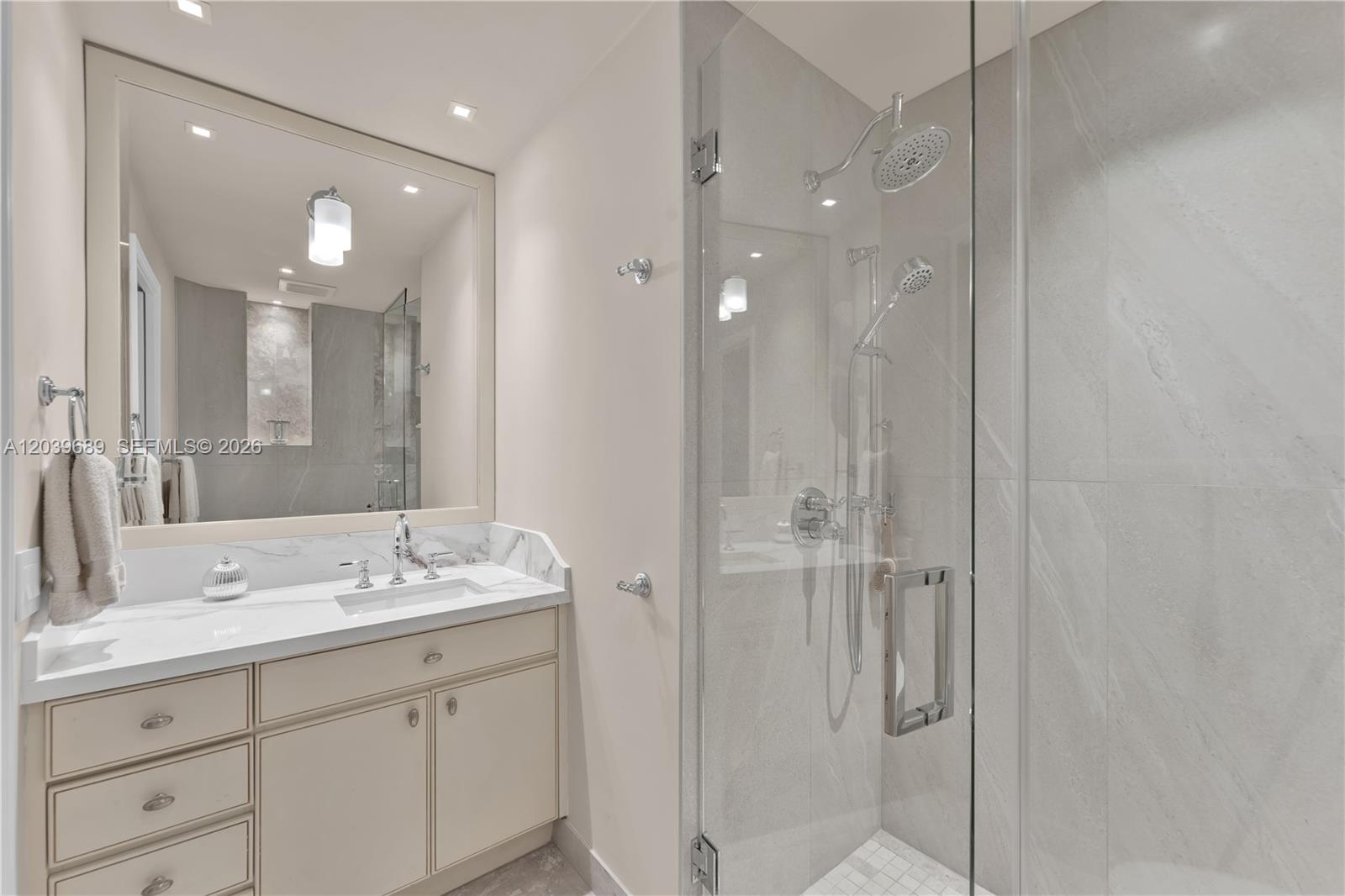 2244 Fisher Island Drive 3404 Property Photo 33