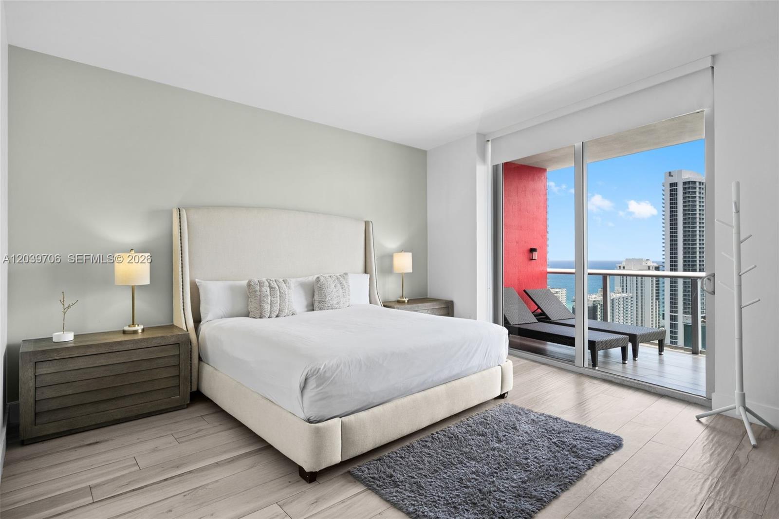 2600 E Hallandale Beach Boulevard T3001 Property Photo 9