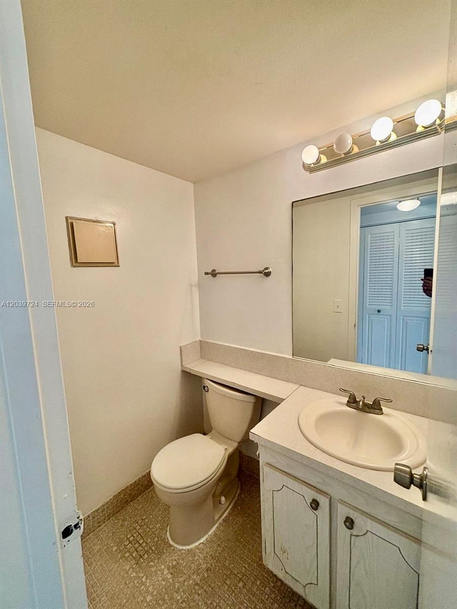 202 Mansfield E E Property Photo 7