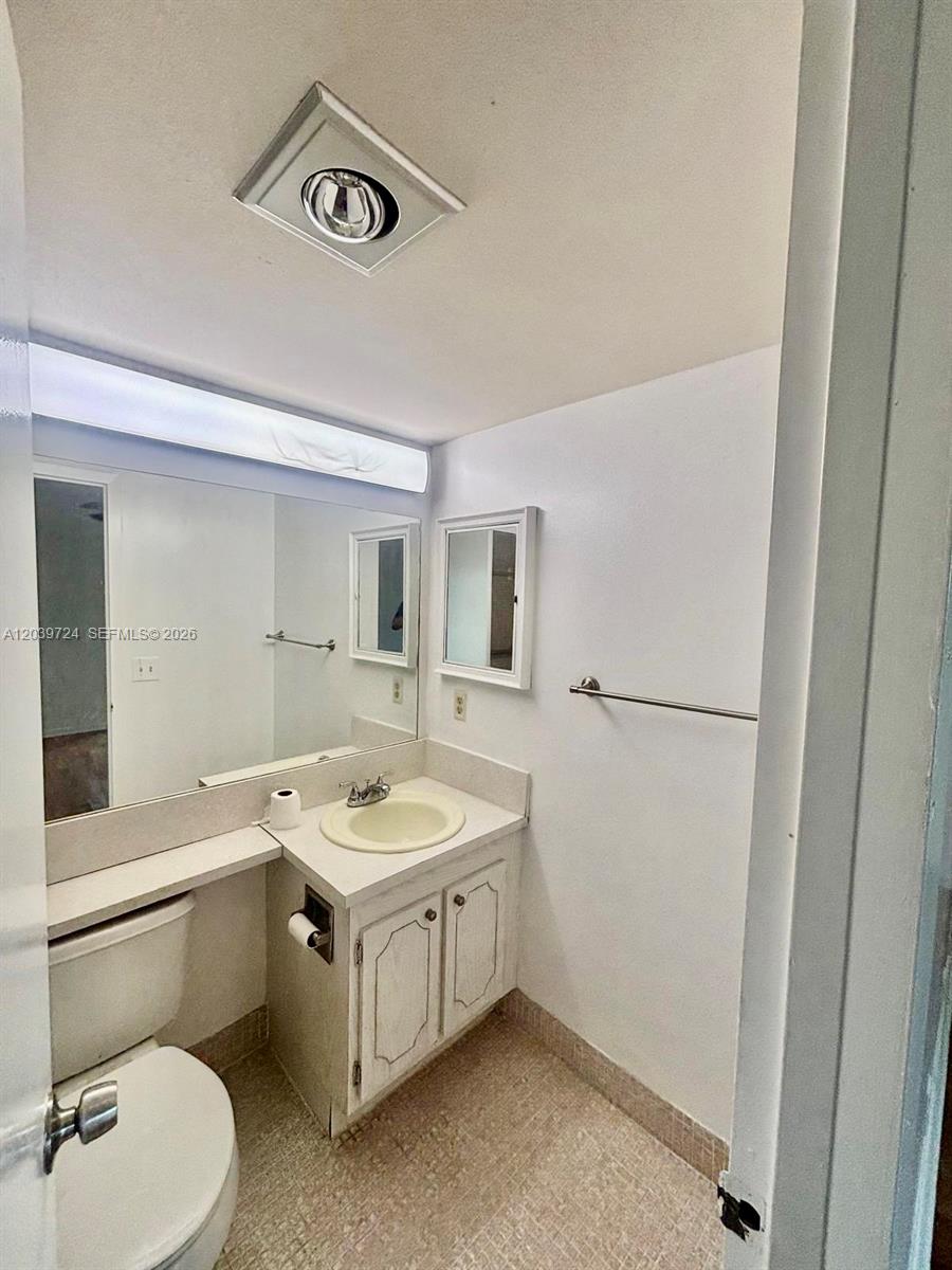202 Mansfield E E Property Photo 8