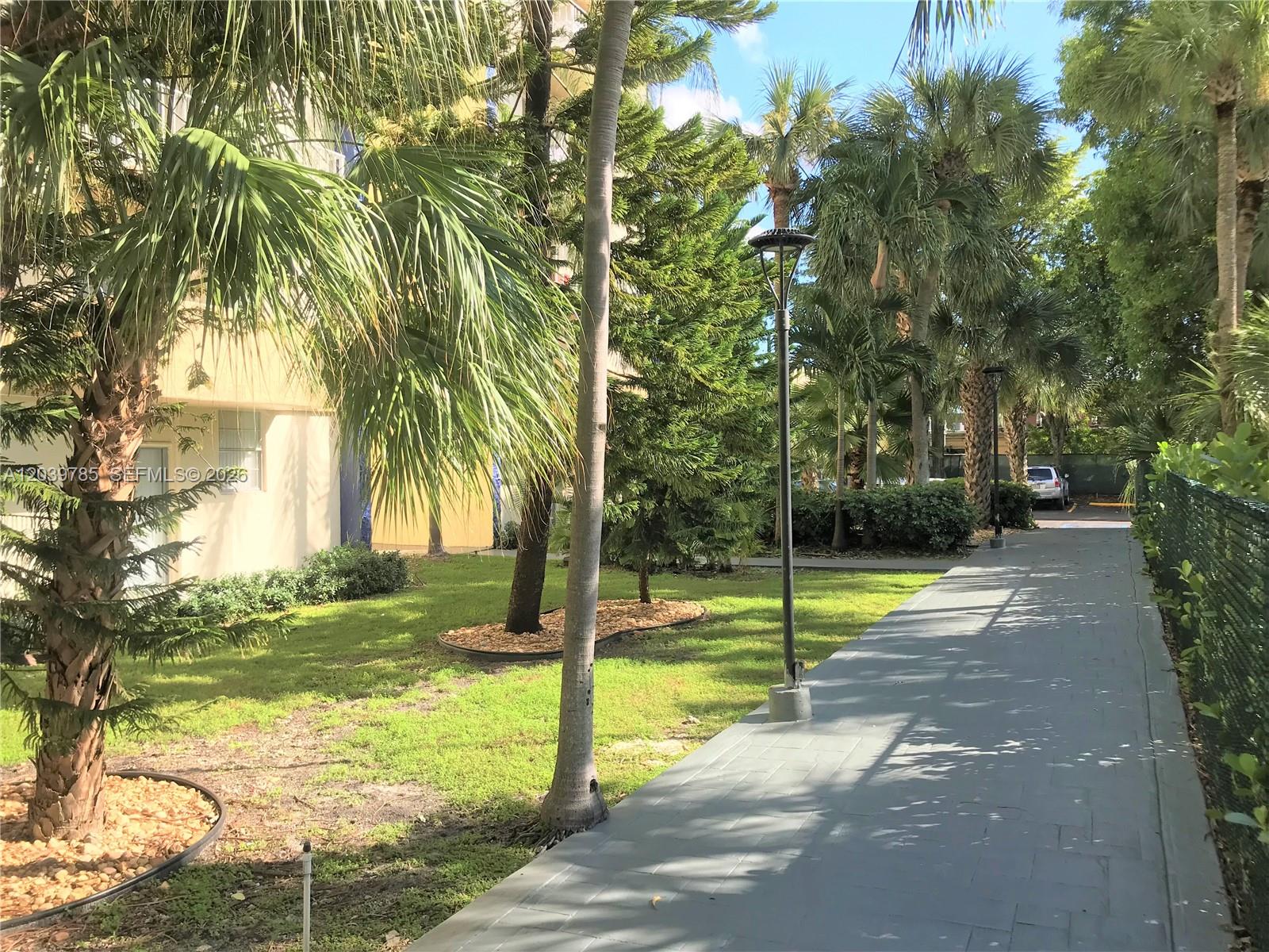 4550 Nw 9th Street 516e Property Photo 26