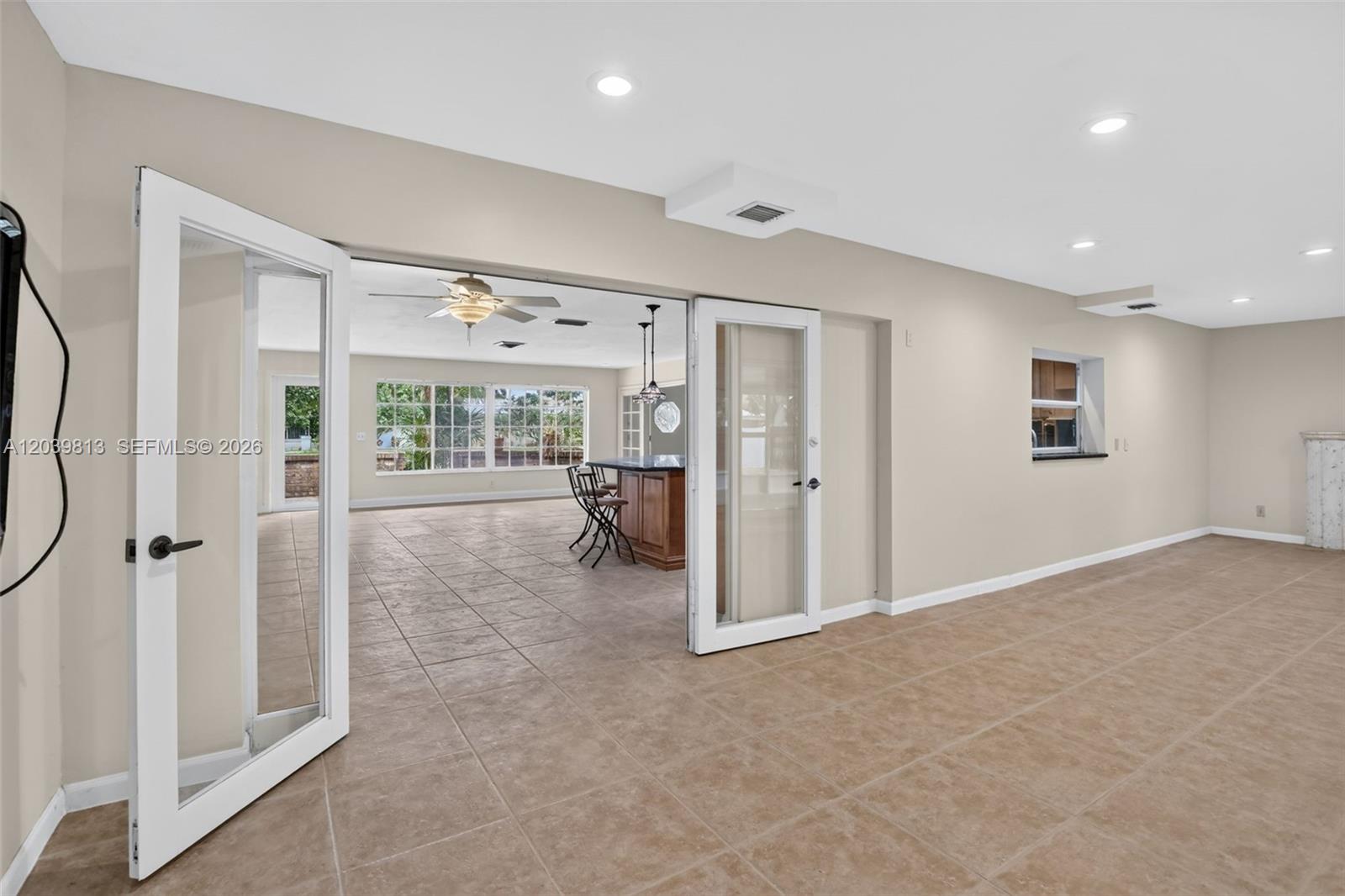 5511 Taylor Street Property Photo 17