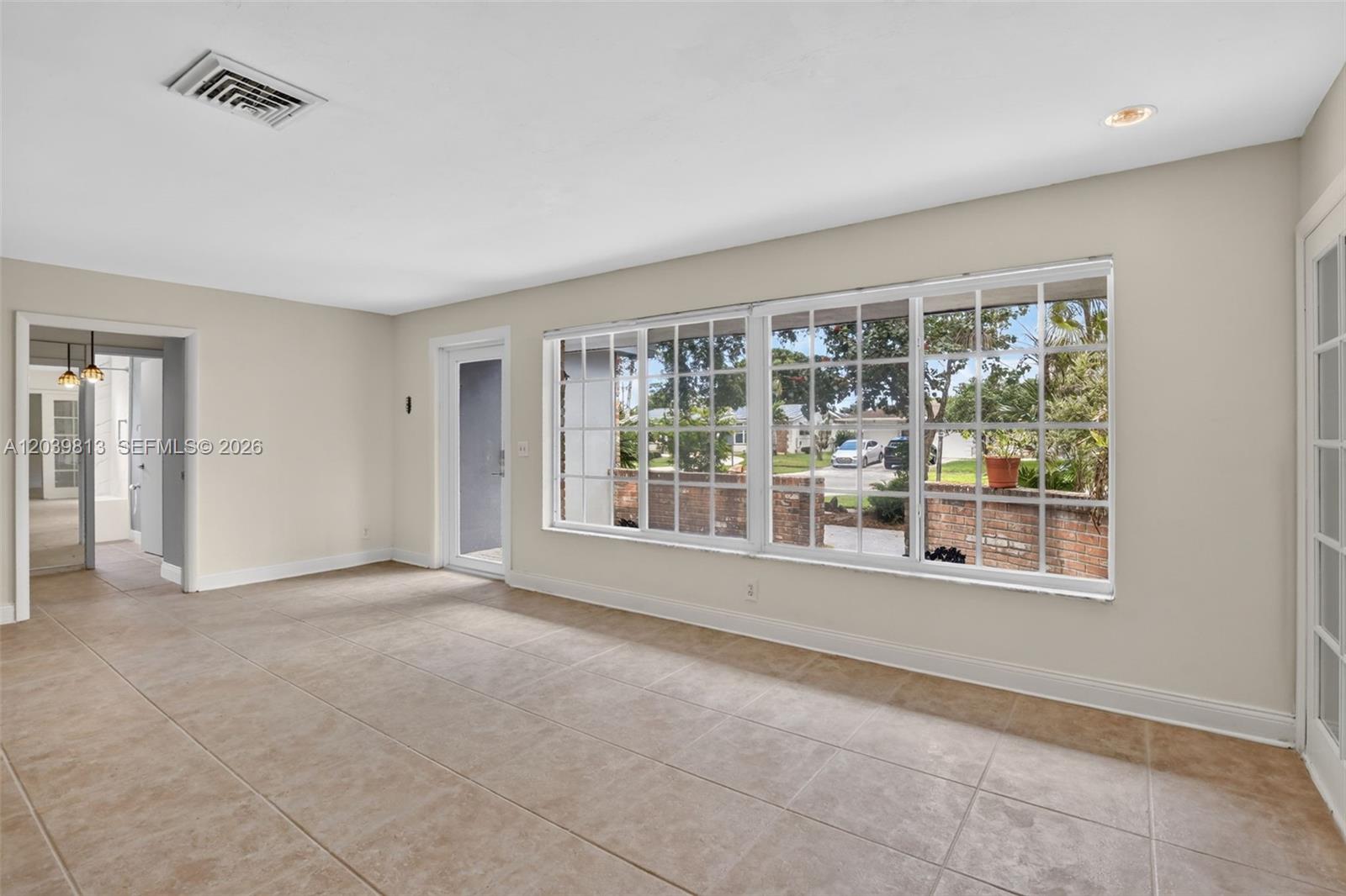 5511 Taylor Street Property Photo 30