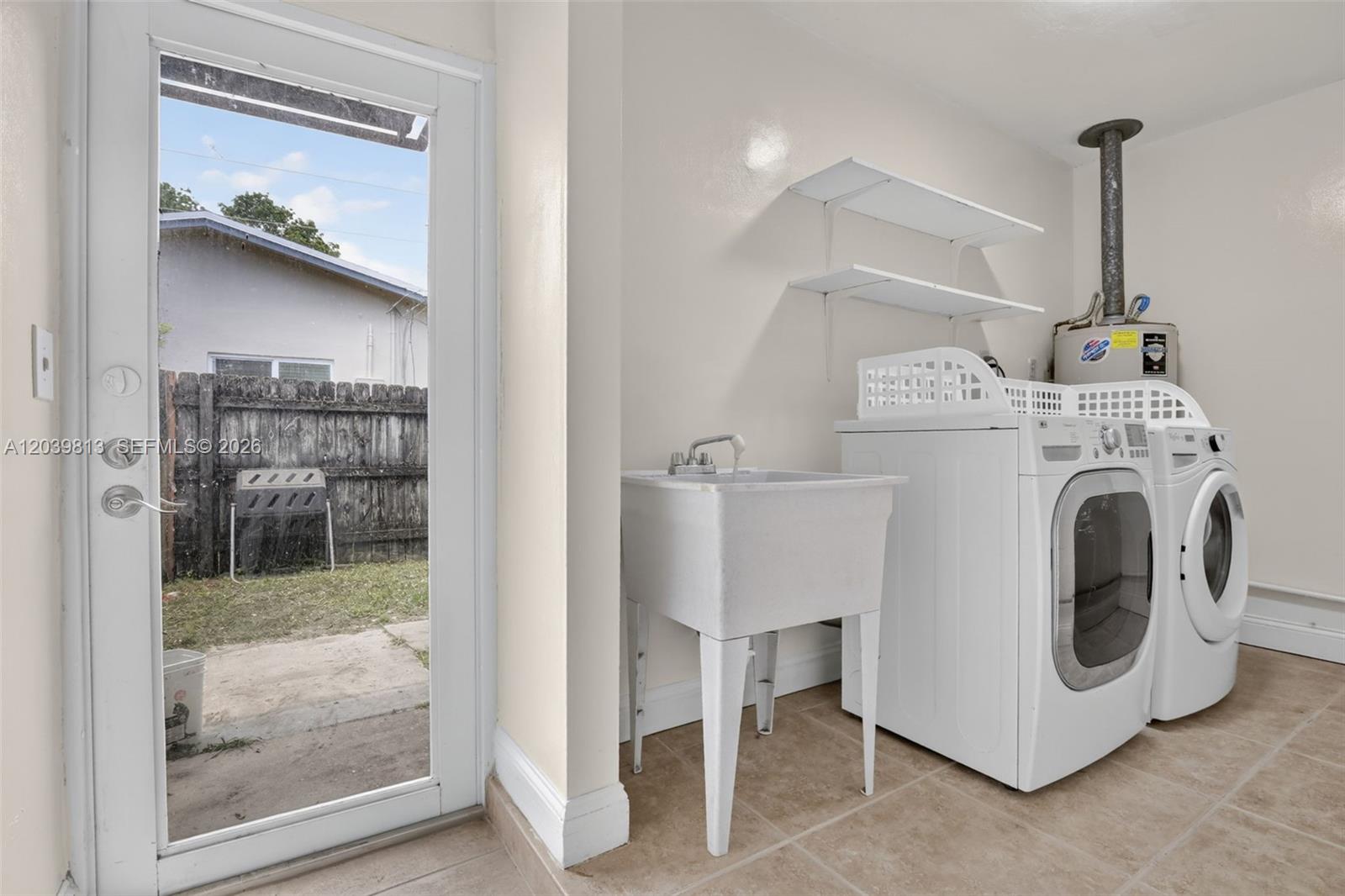 5511 Taylor Street Property Photo 31