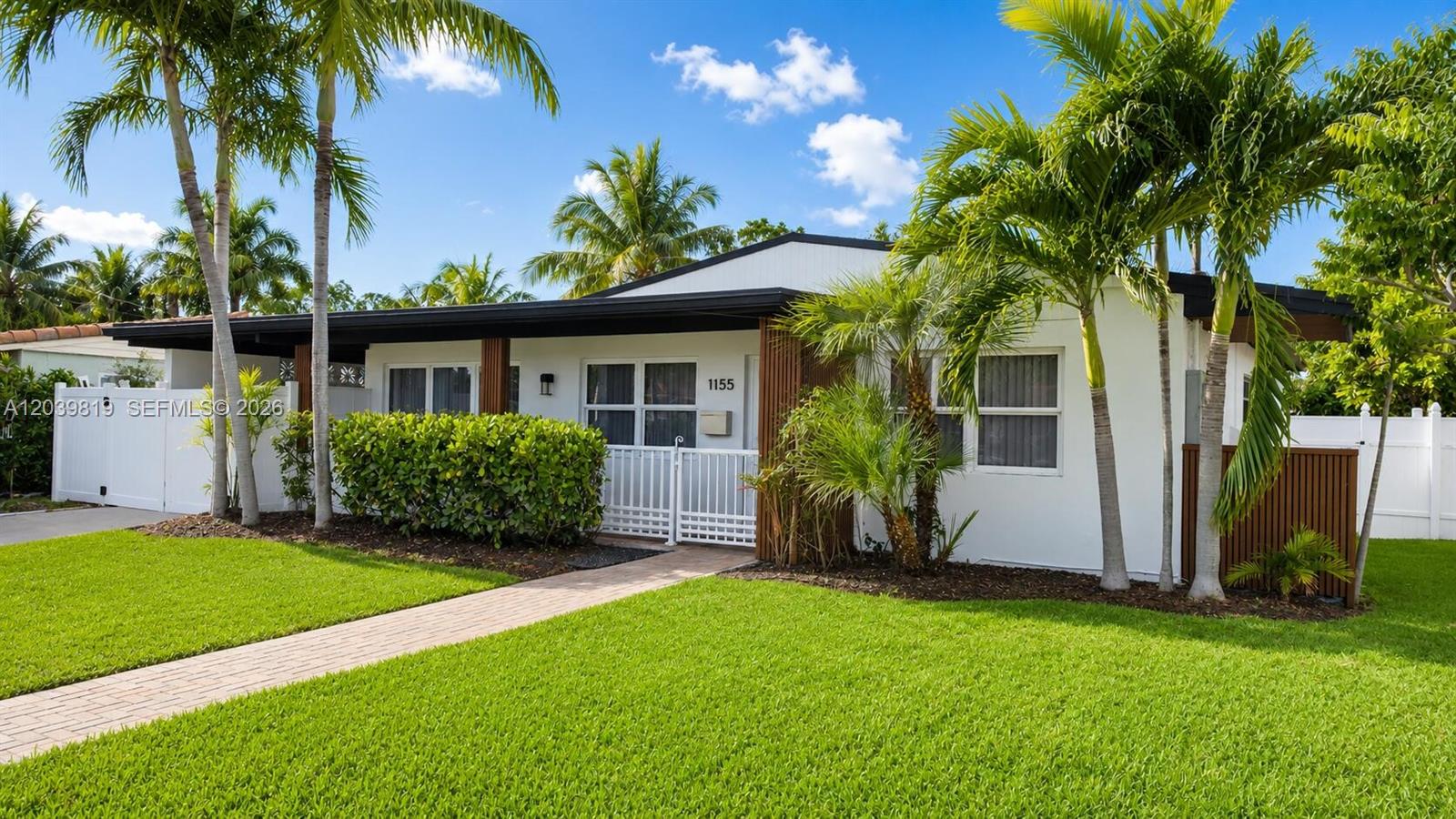 1155 Hayes Street Property Photo 1