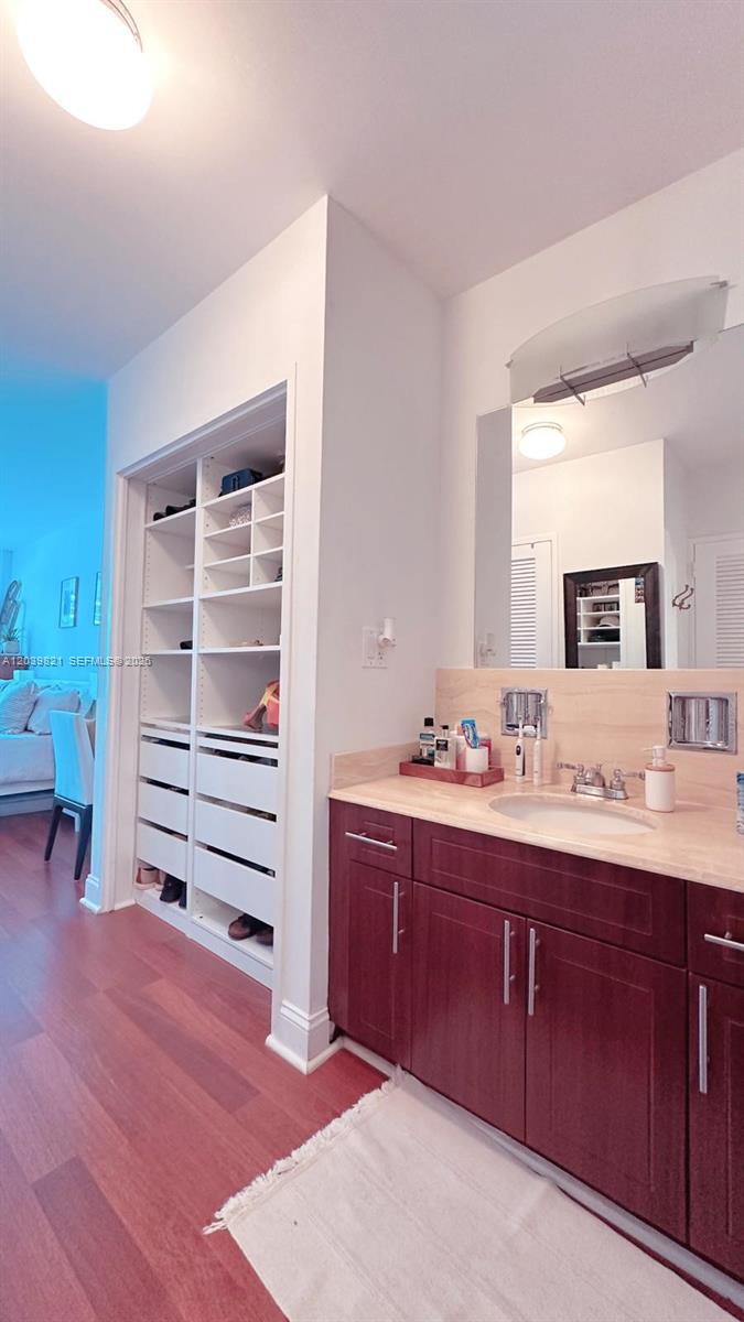 5700 Collins Avenue 3n Property Photo 8