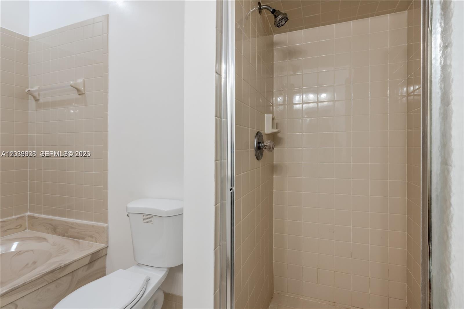 601 Leslie Drive Property Photo 10