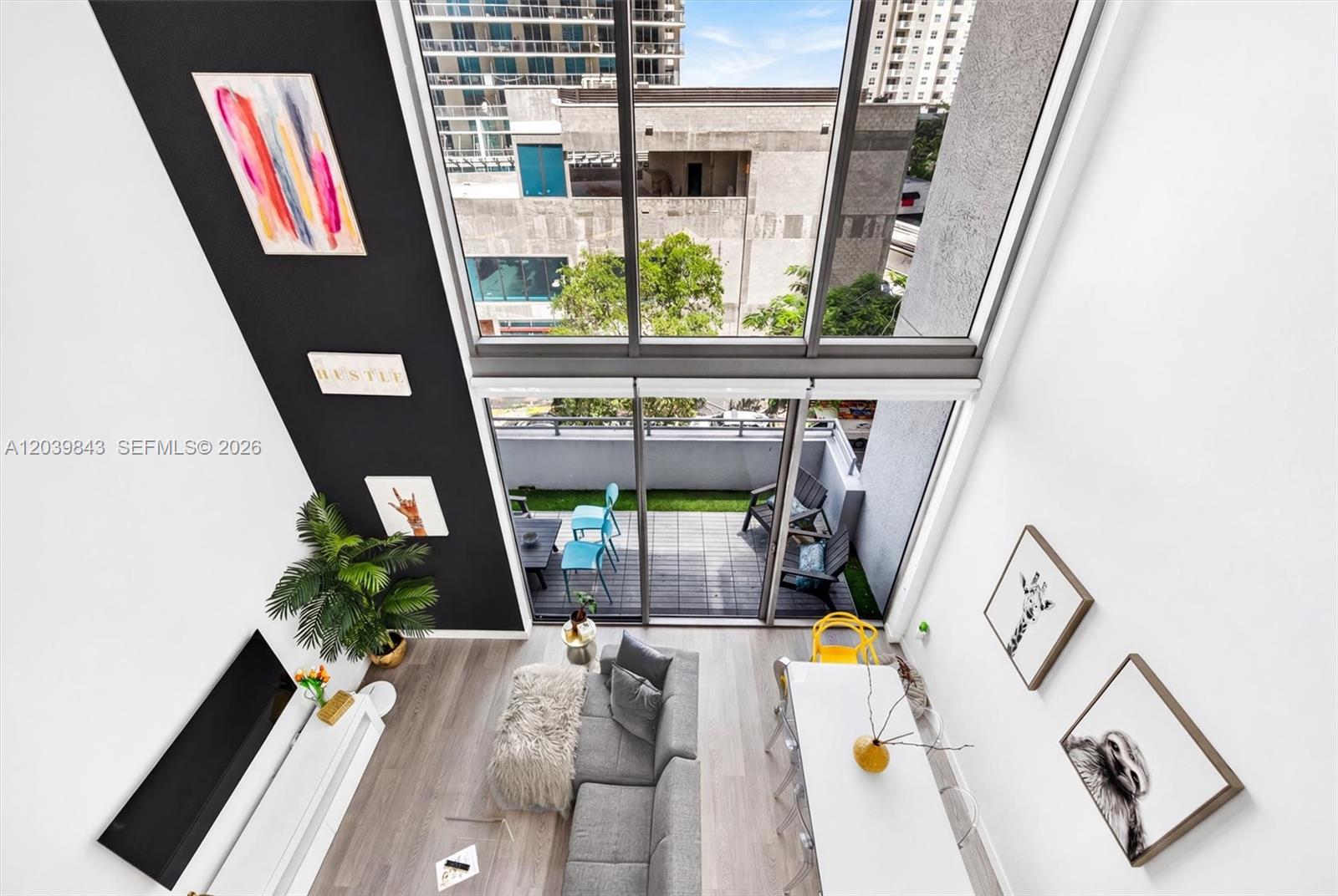 1050 Brickell Avenue 420 Property Photo 21
