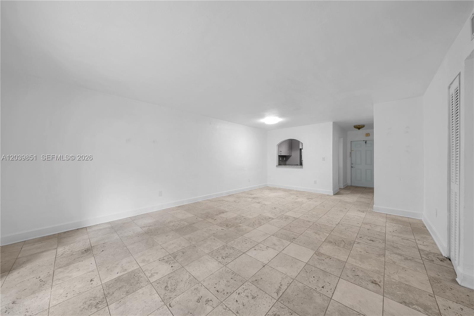 8650 Sw 67th Avenue 1010 Property Photo 12