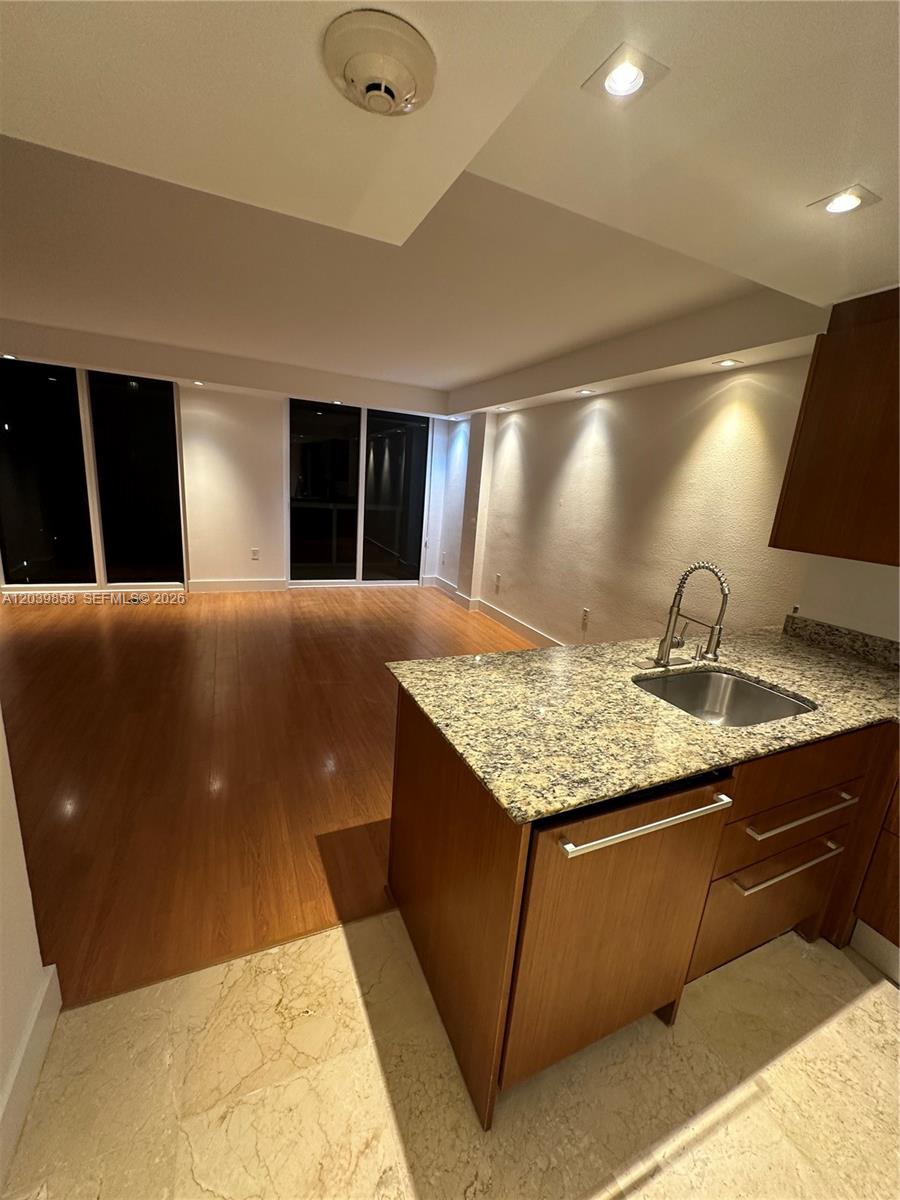 A12039858 Property Photo 7
